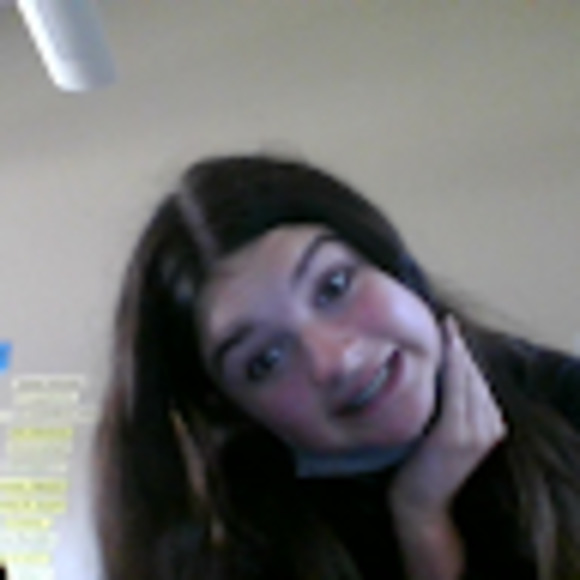 Meet your Posher, Isabelle - Picture 1 of 1